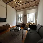 Historical Flat In Galata - Tatar Beyi Street